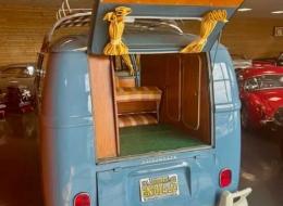 Volkswagen Combi Westfalia SO33
