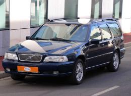 Volvo V70 AWD