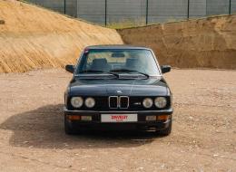 BMW M5 E28 