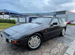 Porsche 924 Turbo 210