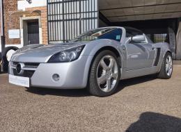 Opel Speedster 2.2 147 ch