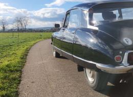 Citroen DS 20 administration