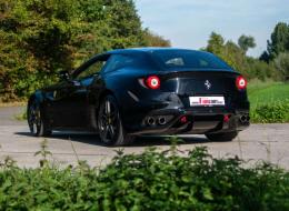 Ferrari FF