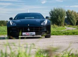 Ferrari FF