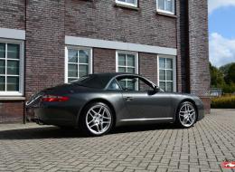 Porsche 997 Carrera 'Schiefergrau' - Manual and sport exhaust!