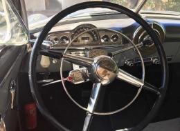 Pontiac Chieftain Sliver streak 