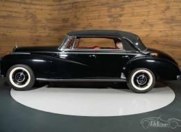Mercedes-Benz 300 B Adenauer Cabriolet