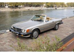 Mercedes-Benz SL 560