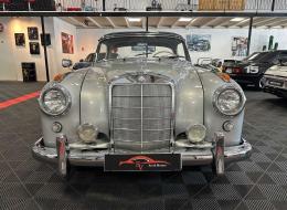 Mercedes-Benz 220 S Coupé Ponton