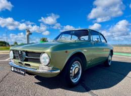 Alfa Roméo Giulia GT 1300 JUNIOR