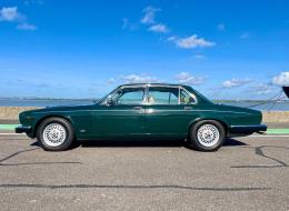 Daimler Double Six Serie III