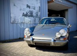 Porsche 911 2.0 L Targa Sportomatic