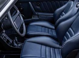Porsche 911 Carrera 