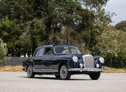 Mercedes-Benz 200 S Berline Découvrable