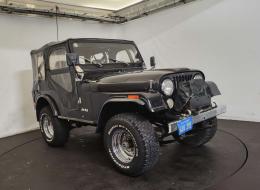 Jeep CJ 5