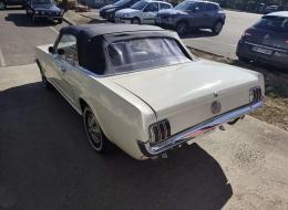 Ford Mustang V8 cabriolet