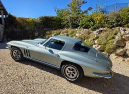 Chevrolet Corvette C2