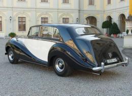 Rolls-Royce Silver Wraith LWB