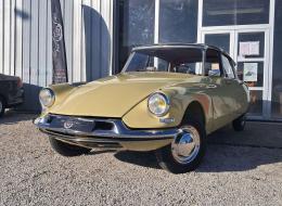 Citroen DS 19