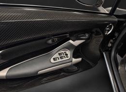 Aston Martin V12 One-77