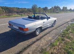 Mercedes-Benz SL R107