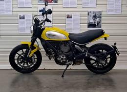 Moto Ducati SCRAMBLER 800 ICON