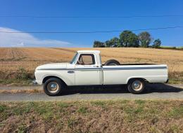 Ford Pick-up F100 Custom cab