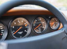 Porsche 911 Signature Edition 