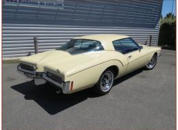 Buick Riviera Boat Tail V8 - 455 ci -7,5 L