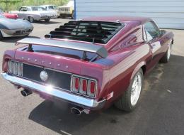 Ford Mustang Fastback V8 302 CI