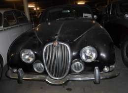 Jaguar 3.8 S black