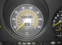 Mercedes-Benz SL 560 avec History certificat Carfax! + MB Data 