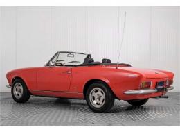 Fiat 124 Spider