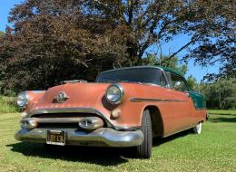 Oldsmobile 88 holiday coupe