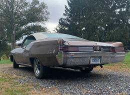 Buick LeSabre hardtop coupe