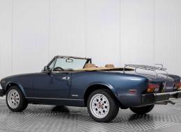 Fiat 124 Spider Pininfarina 2000 Volumex