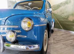 Renault 4 CV