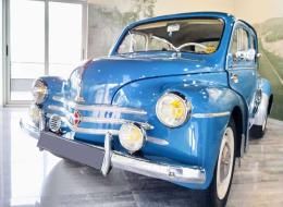 Renault 4 CV