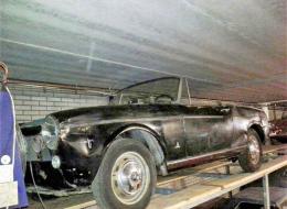 Fiat 1500 cabrio / spider  à restaurer.