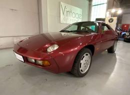 Porsche 928