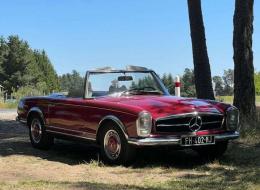 Mercedes-Benz SL 280 pagode