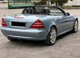 Mercedes-Benz SLK 320