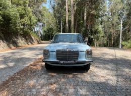 Mercedes-Benz 240 D W115