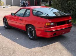 Porsche 924