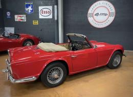 Triumph TR4