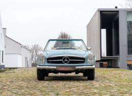 Mercedes-Benz SL 280 Pagode