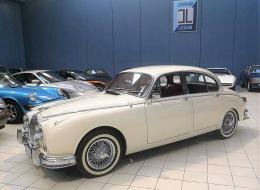 Jaguar MK 2 3,8 L amélioré avec la climatisation et la puissance ZF