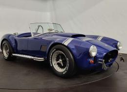 AC Cobra 427