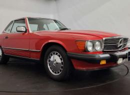 Mercedes-Benz SL 560