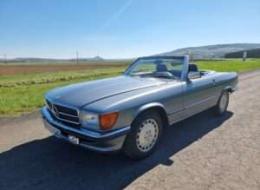 Mercedes-Benz SL 560